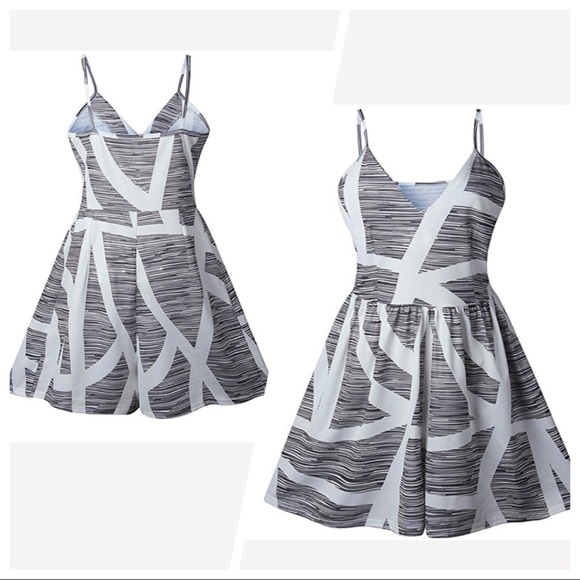 💙ITS HERE!!💙🆕PLUS Brea Black&White Romper NWT💙 - Picture 5 of 8